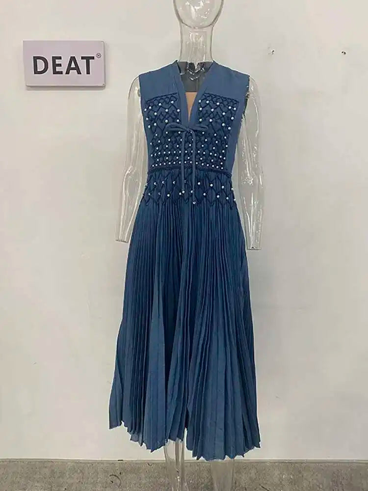 DEAT Elegant Dress Sleeveless Deep V-neck Spliced Panelled Weave Pleated Women's Party Dreeses 2025 Autumn New Fashion13DB1534