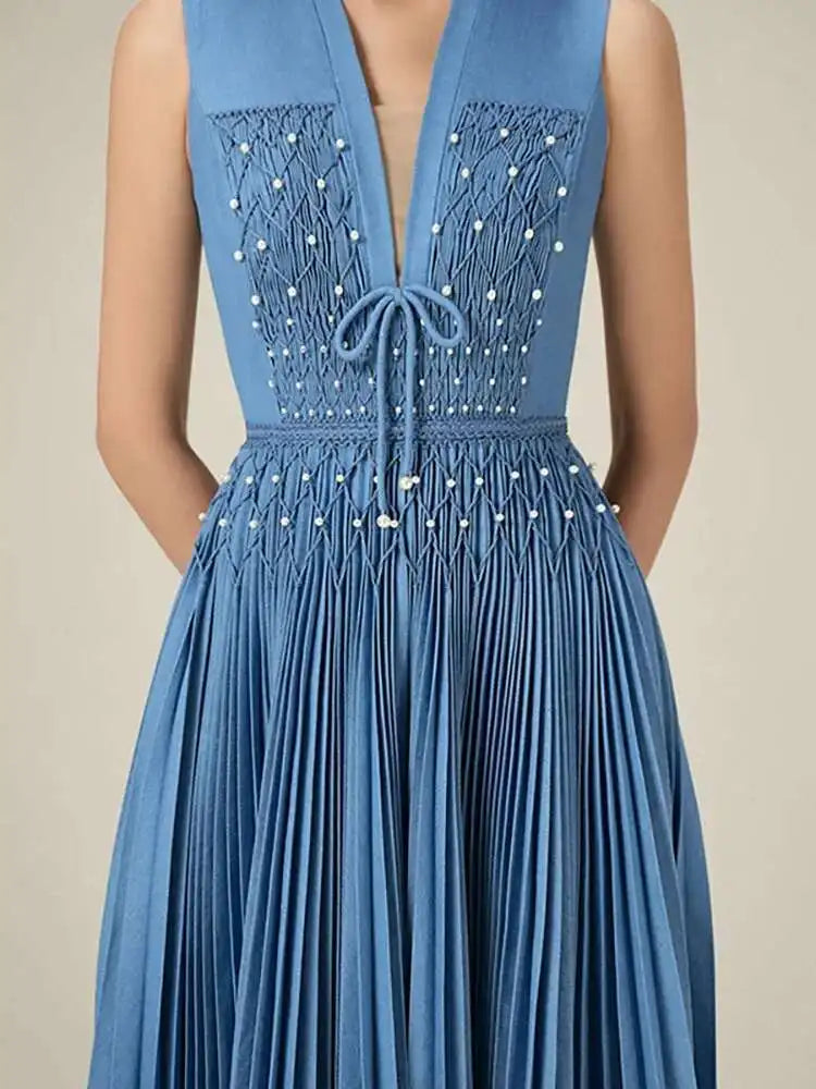 DEAT Elegant Dress Sleeveless Deep V-neck Spliced Panelled Weave Pleated Women's Party Dreeses 2025 Autumn New Fashion13DB1534