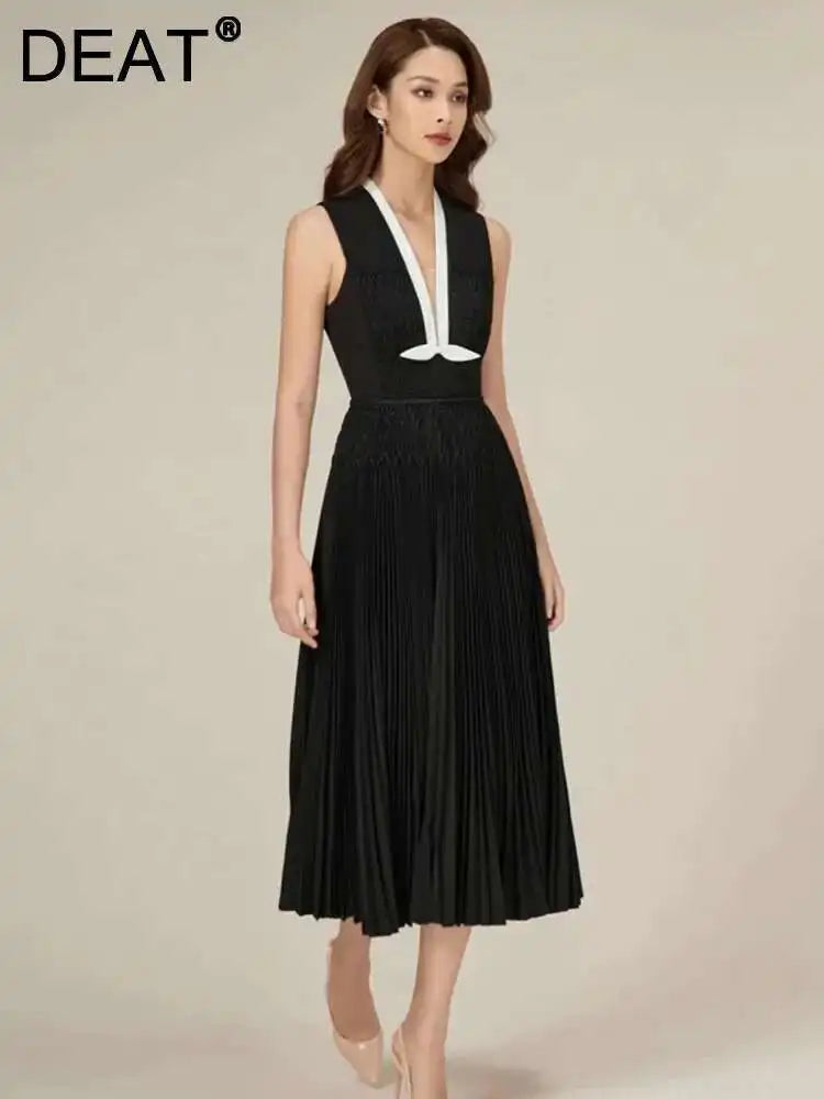 DEAT Elegant Dress Sleeveless Deep V-neck Spliced Panelled Weave Pleated Women's Party Dreeses 2025 Autumn New Fashion13DB1534